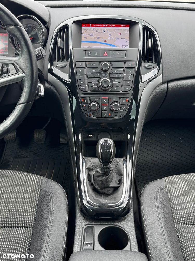 Opel Astra 1.6 D (CDTI) Start/Stop Innovation - 18