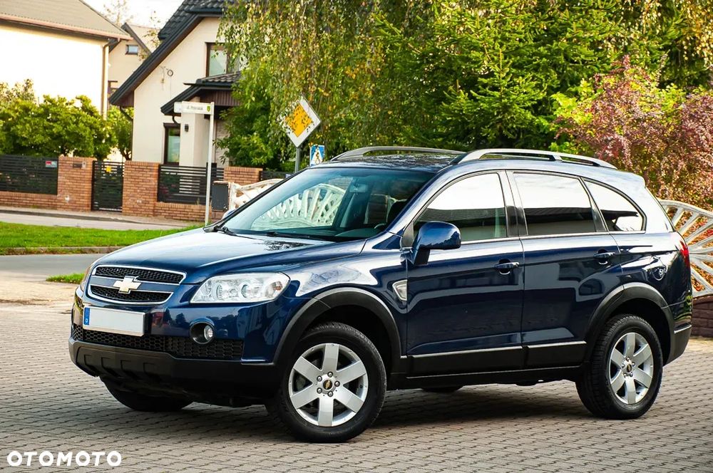 Chevrolet Captiva 2.0 2WD 7 Sitzer LS - 2