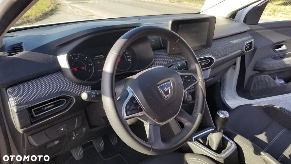 Dacia Sandero - 9