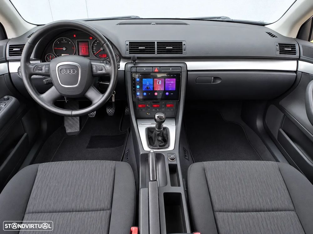 Audi A4 2.0 TDI S-line - 6