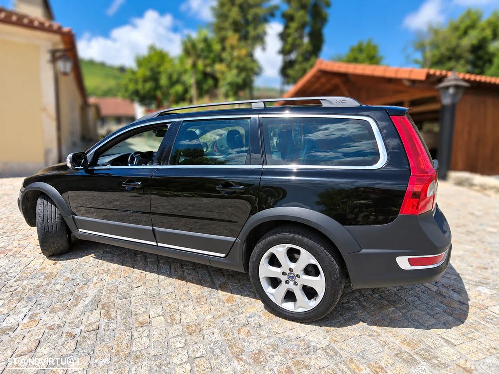 Volvo XC 70 D5 AWD Black Edition - 7