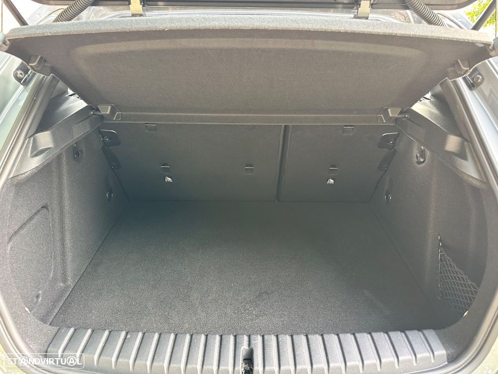 BMW 116 d Pack Desportivo M - 25