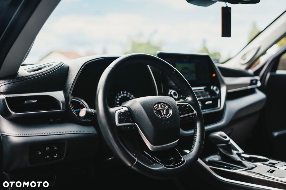Toyota Highlander 2.5 Hybrid Executive - 9