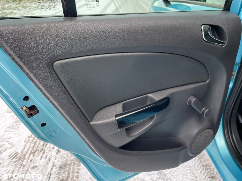 Opel Corsa 1.4 16V 150 Jahre - 17