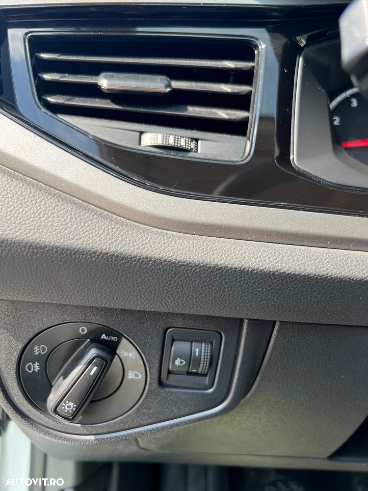 Volkswagen Polo 1.0 TSI Comfortline - 9