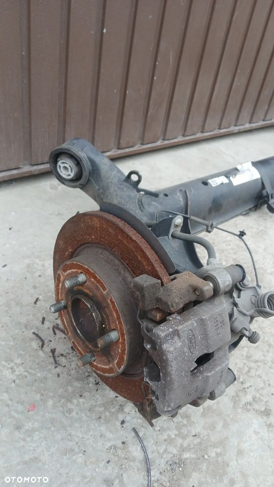 Belka oś tyla na tarcze Ford Fiesta MK8 ST 200KM - 10