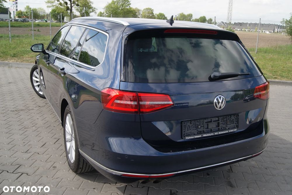 Volkswagen Passat 2.0 TDI SCR 4Mot DSG Highline - 8