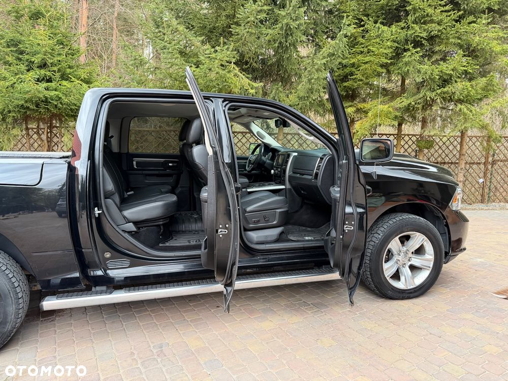 Dodge RAM 5.7 4x4 - 22