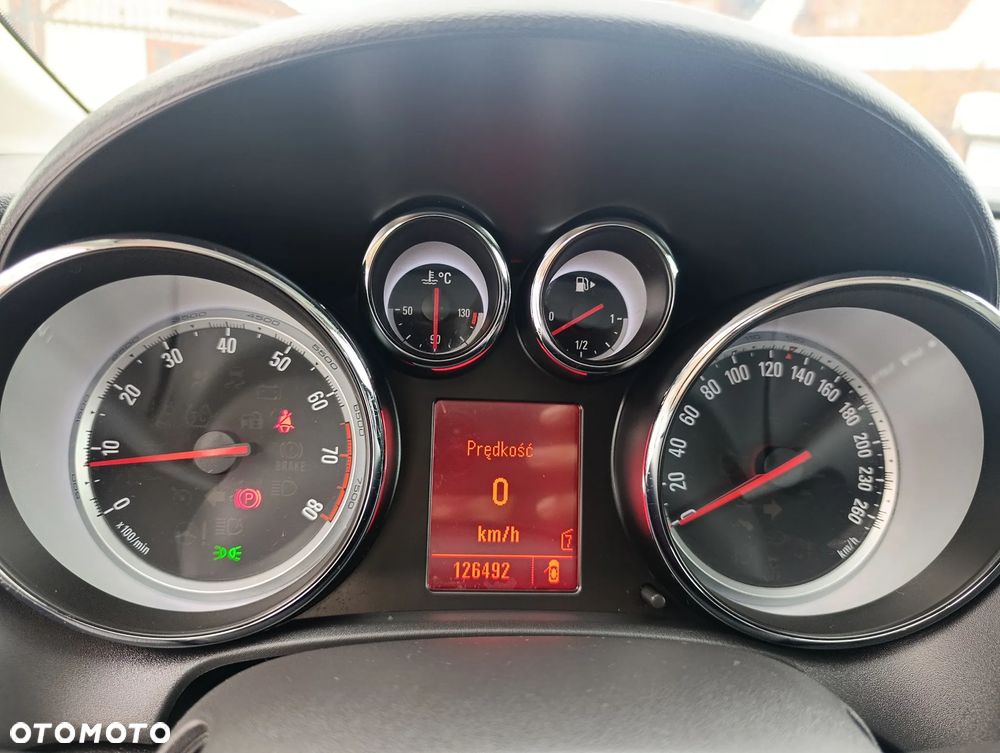 Opel Astra 1.6 Turbo Active - 24