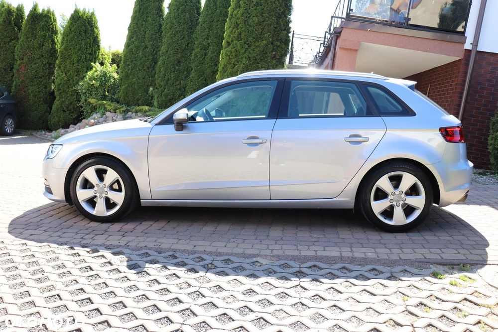 Audi A3 Sportback - 24