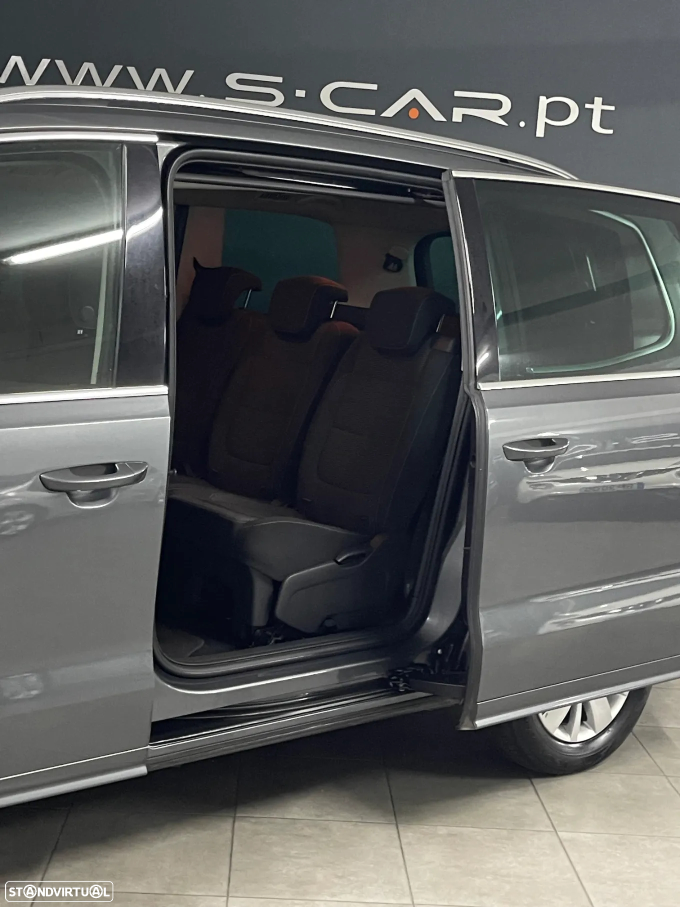 VW Sharan 2.0 TDI Confortline - 17