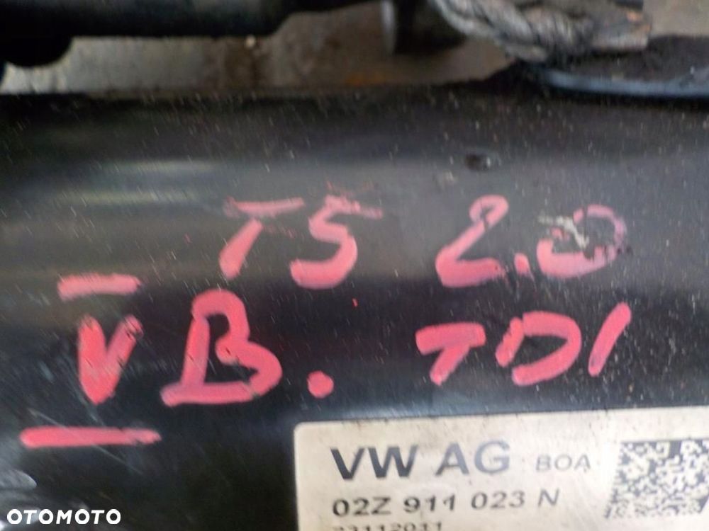 VW T5 2.0 TDI 5 BIEGÓW ROZRUSZNIK - 4