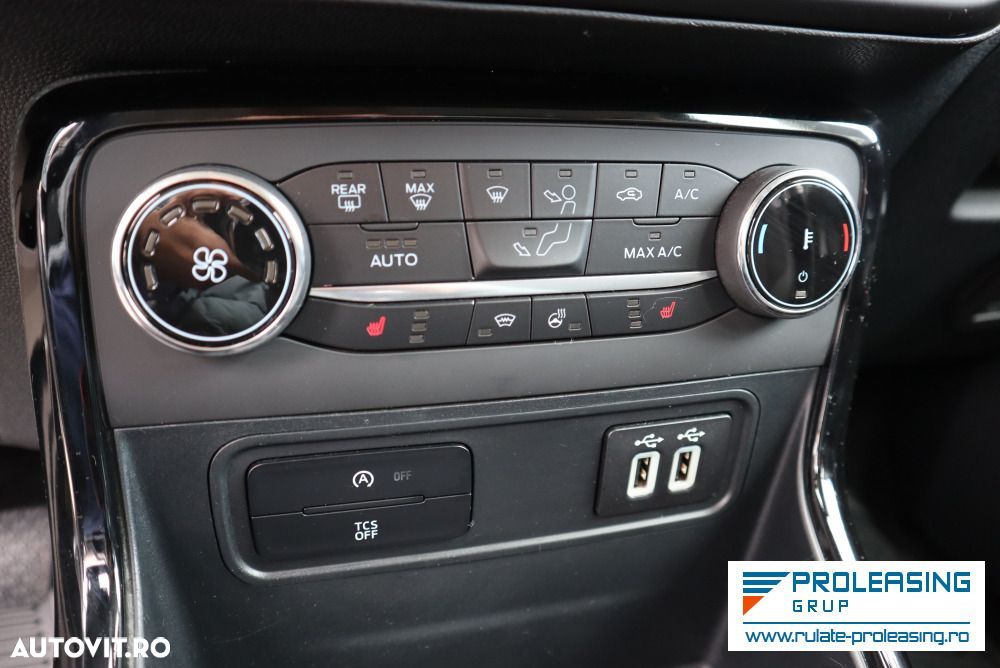 Ford EcoSport - 11