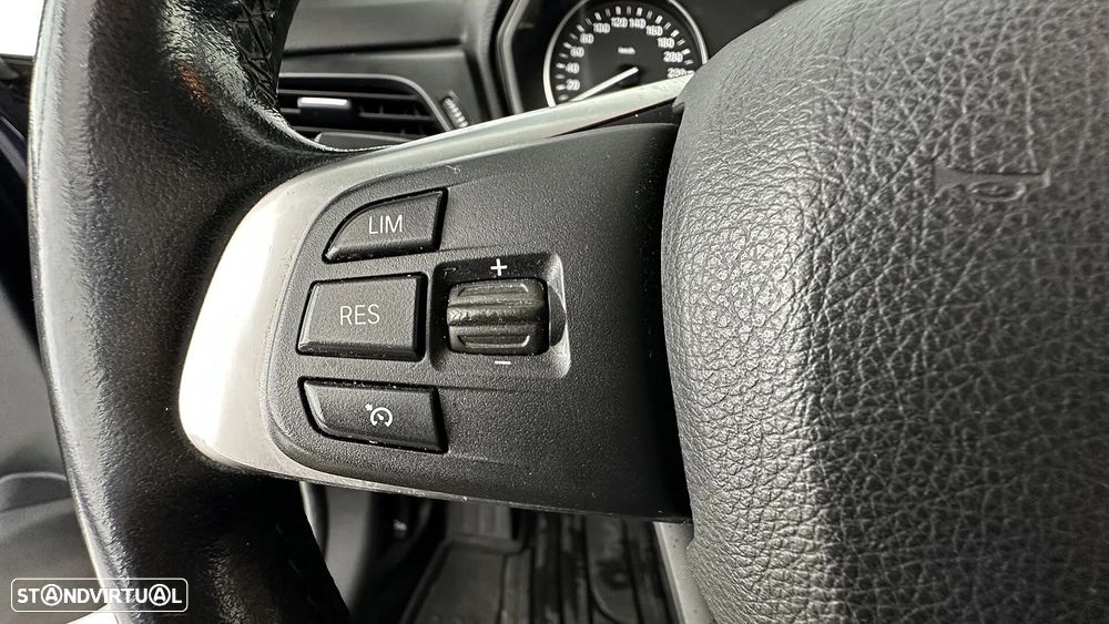 BMW 216 Active Tourer d Corporate Edition Business Edition - 33