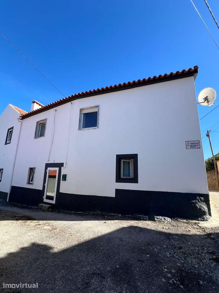 Moradia na Lourinhã com Grande Potencial – Oportunidade Única - Grande imagem: 3/55