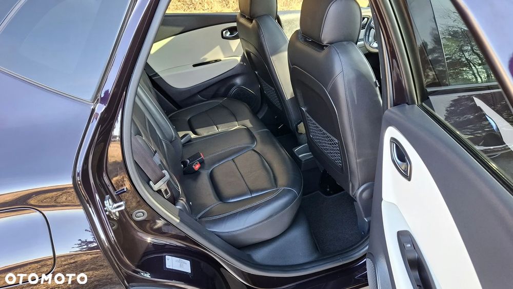 Renault Captur ENERGY TCe 120 Initiale Paris - 28