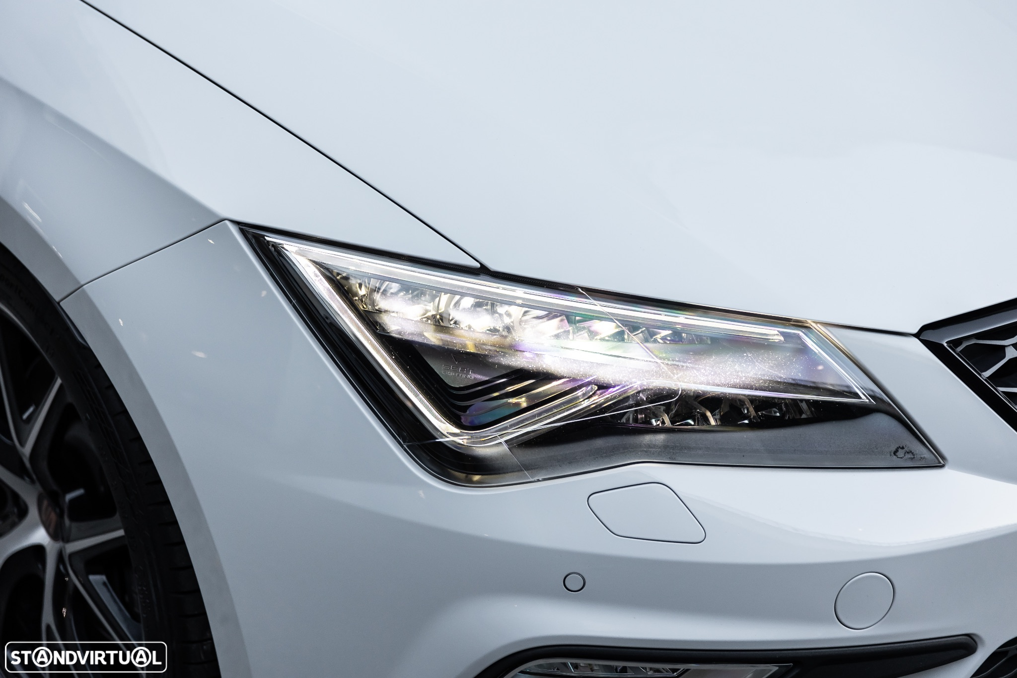 SEAT Leon 2.0 TSI OPF DSG Cupra Edition Silver - 12
