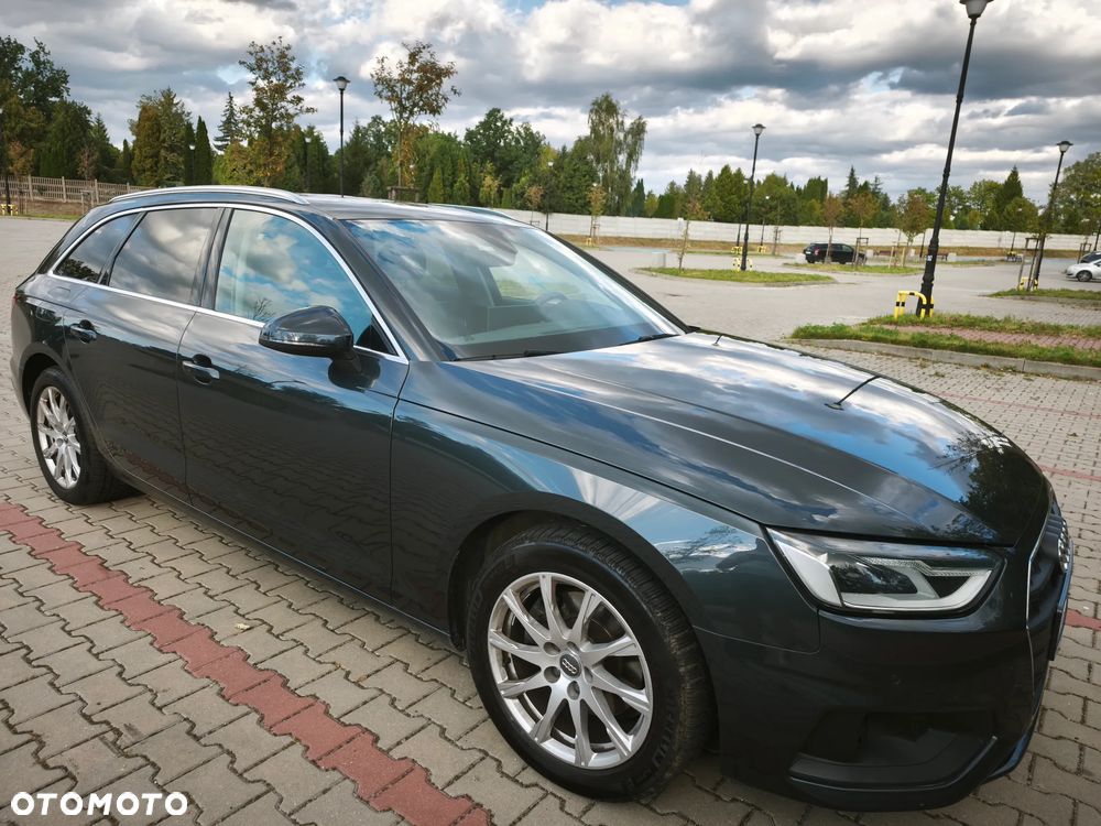 Audi A4 Avant - 11