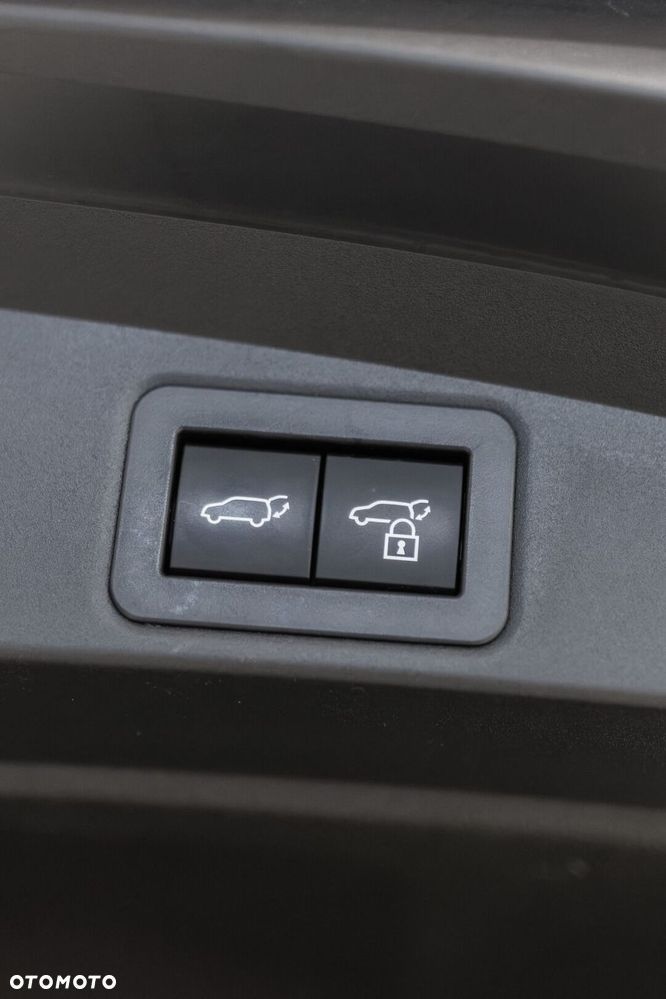 Toyota Corolla 1.8 Hybrid Style - 22