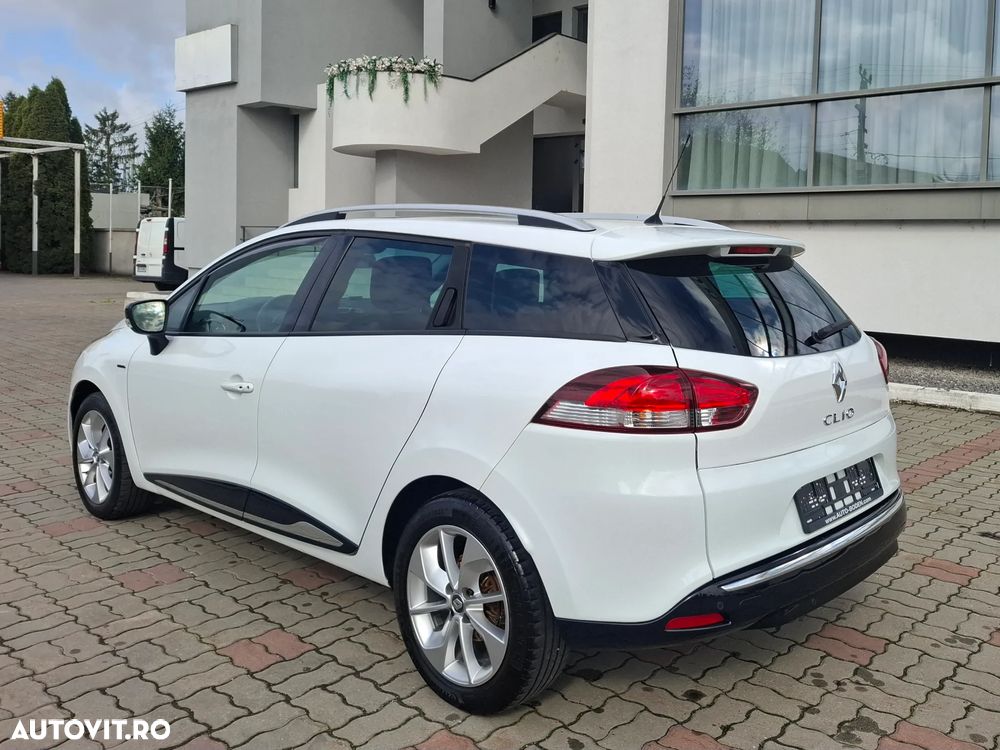 Renault Clio 1.2 16V Luxe Dynamique - 10