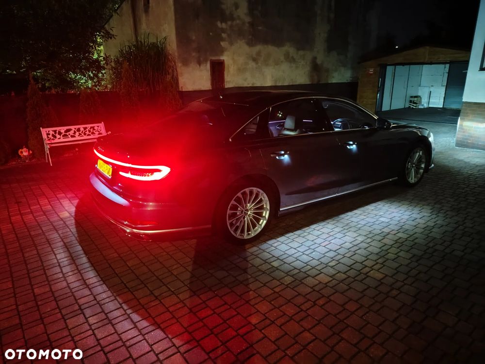 Audi A8 - 21