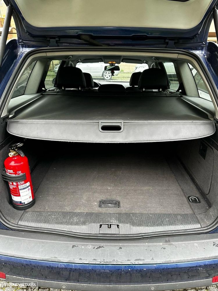 Opel Vectra Caravan 1.9 CDTi Cosmo - 3