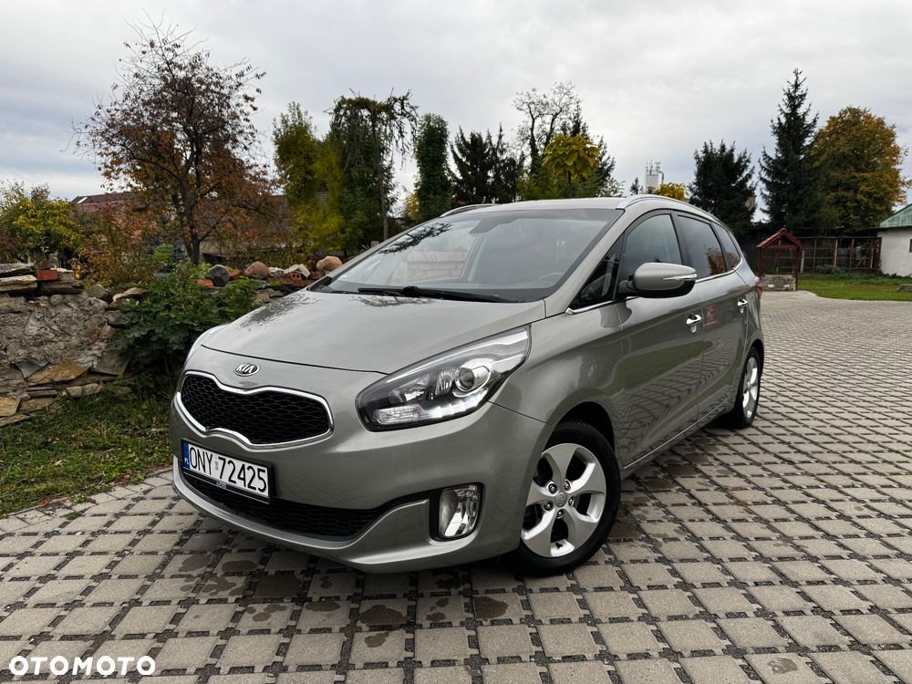 Kia Carens