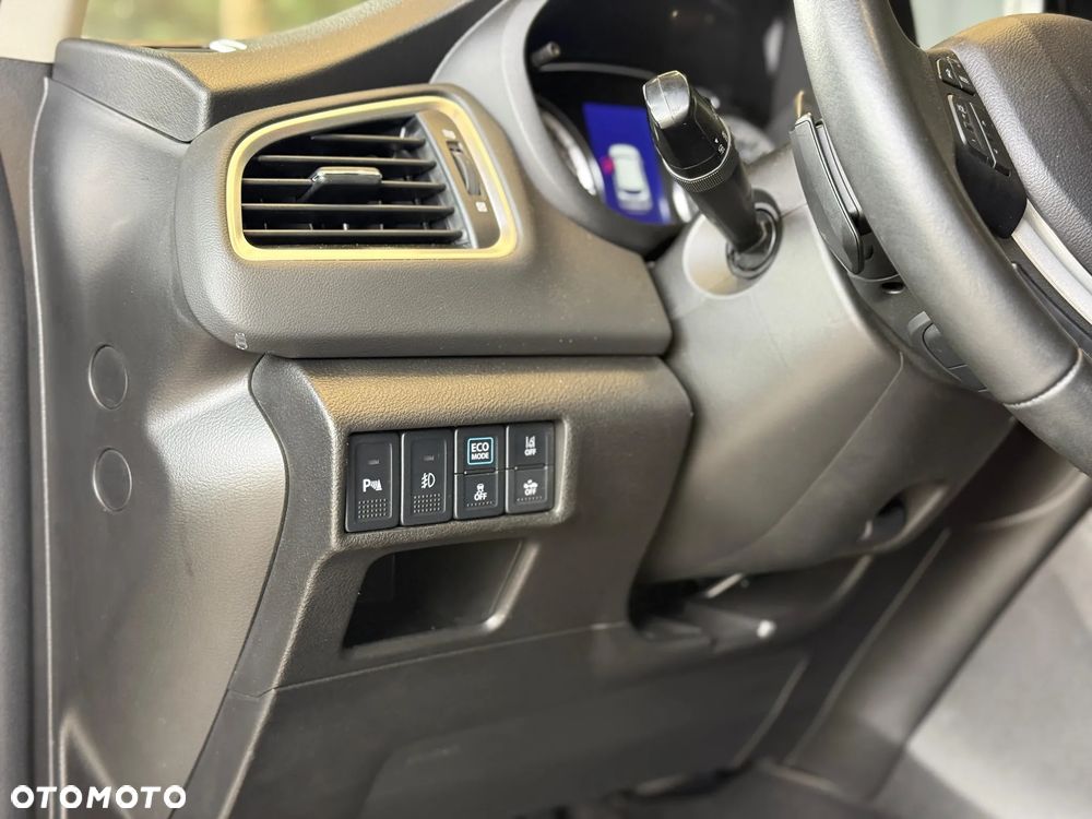 Suzuki SX4 S-Cross - 13