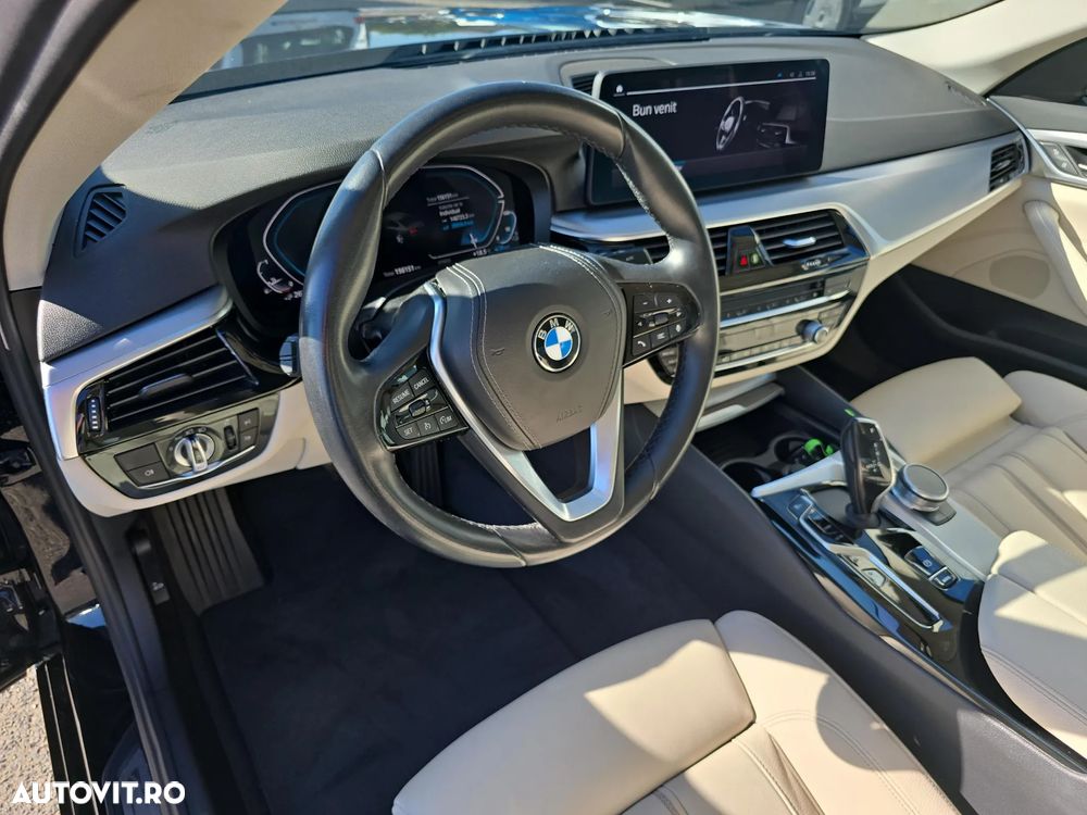 BMW Seria 5 530e xDrive AT PHEV - 12
