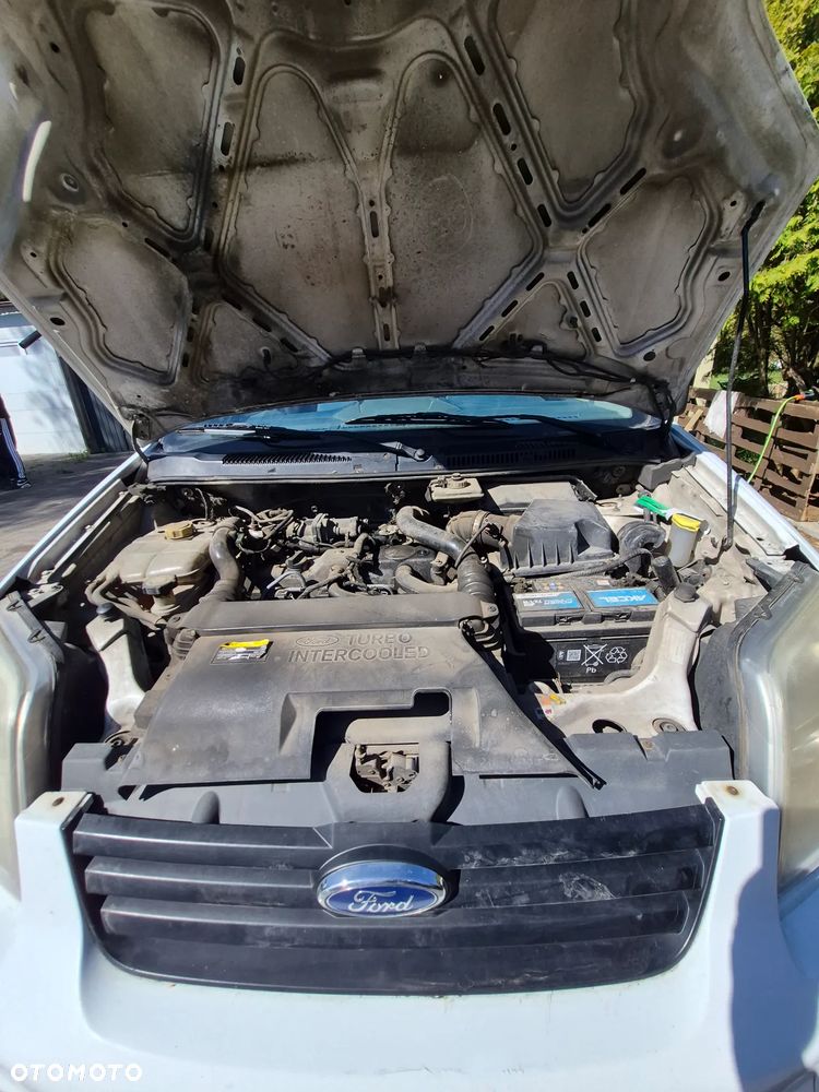 Ford Transit Connect - 11