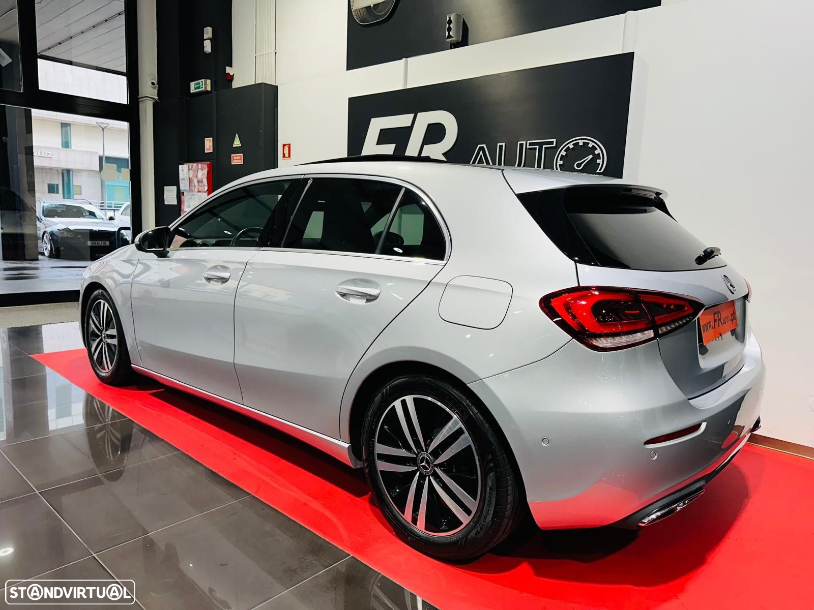 Mercedes-Benz A 180 d 7G-DCT - 11