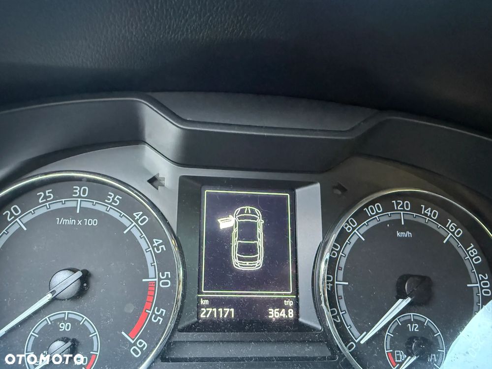 Skoda Octavia - 10