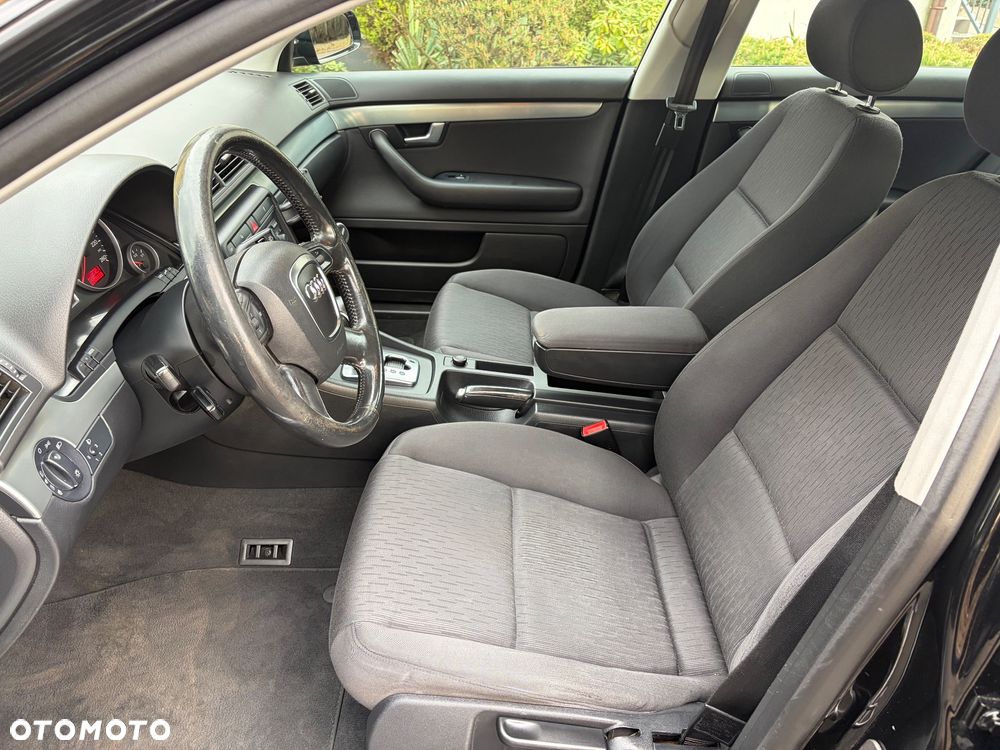 Audi A4 Limousine - 19