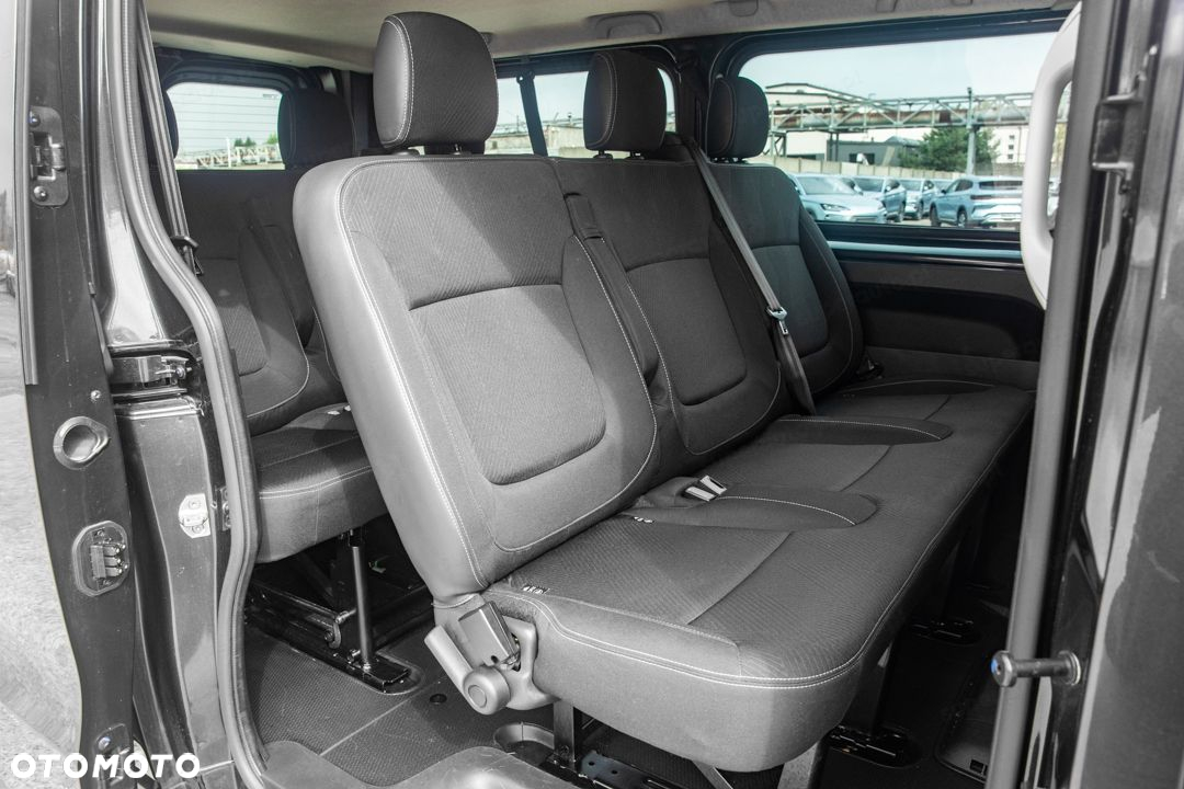Renault Trafic - 10