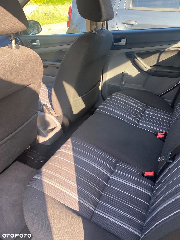 Ford Focus 1.6 Ti-VCT Trend - 11