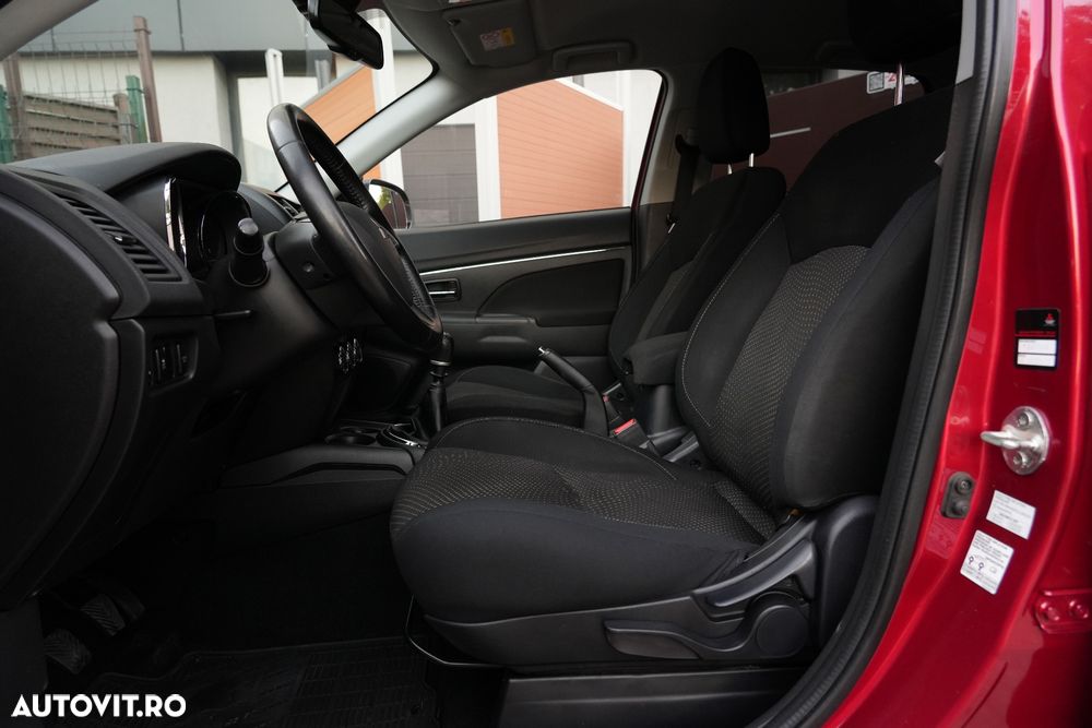 Mitsubishi ASX 1.8 DI-D 4WD Diamant Edition - 17