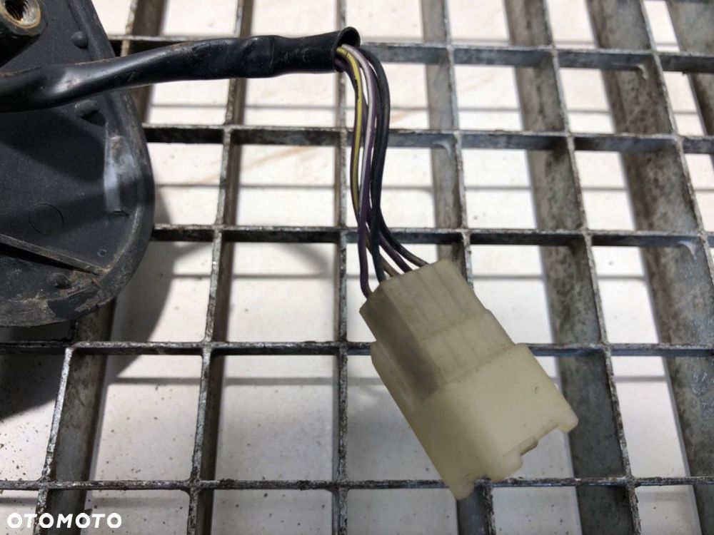 LUSTERKO LEWY - 319.00 PLN - TATA SAFARI (42_FD) 1998 - 2022 2.2 TDiC 103 kW [140 KM] olej napędowy - 2