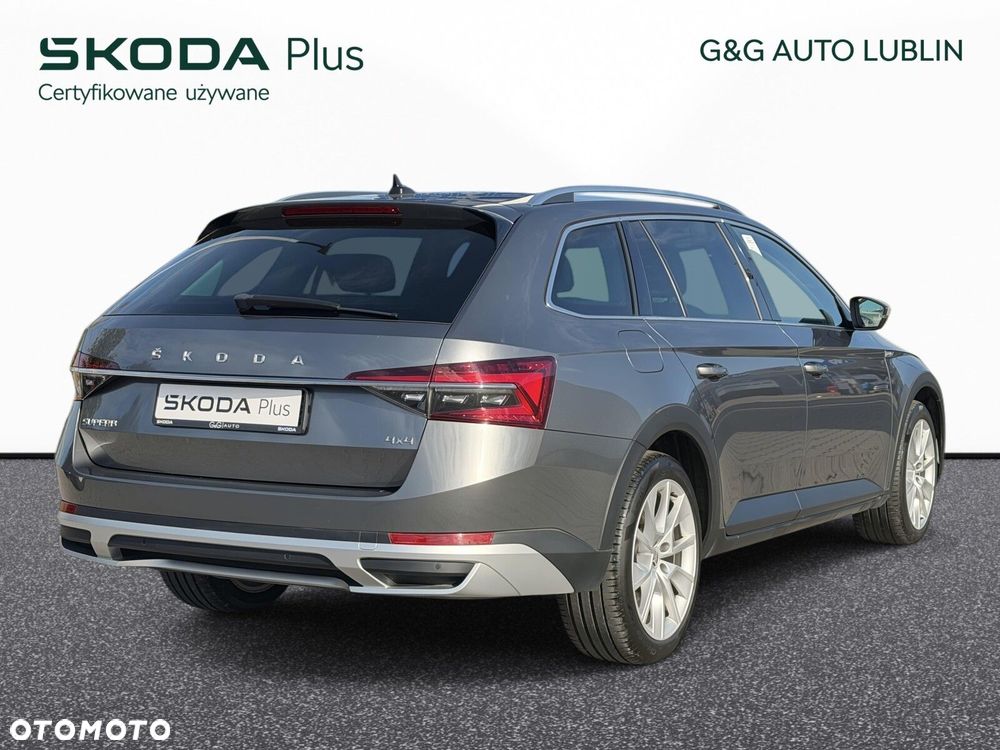 Skoda Superb 2.0 TDI SCR 4x4 Scout DSG - 6
