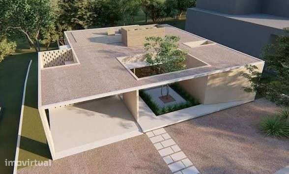 Terreno com moradia em construcao nova - Grande imagem: 2/3