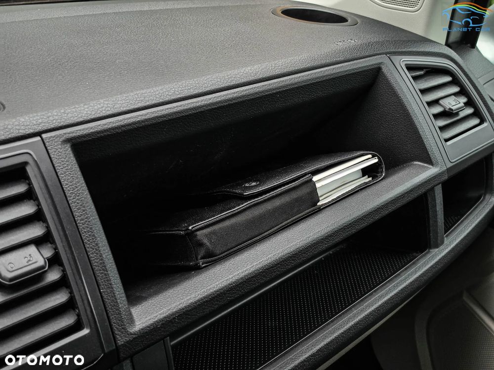 Volkswagen VOLKSWAGEN TRANSPORTER T5 DSG 2.0 TDI 140 KM - 37