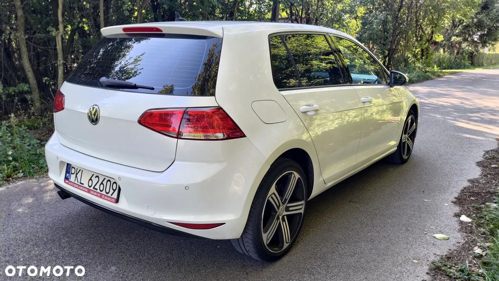 Volkswagen Golf 1.6 TDI BlueMotion Technology Cup - 15