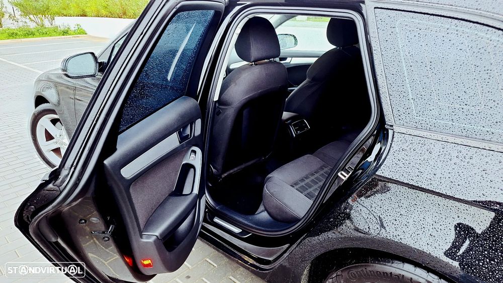 Audi A4 Avant 2.0 TDI e DPF S line Sport Pack - 16