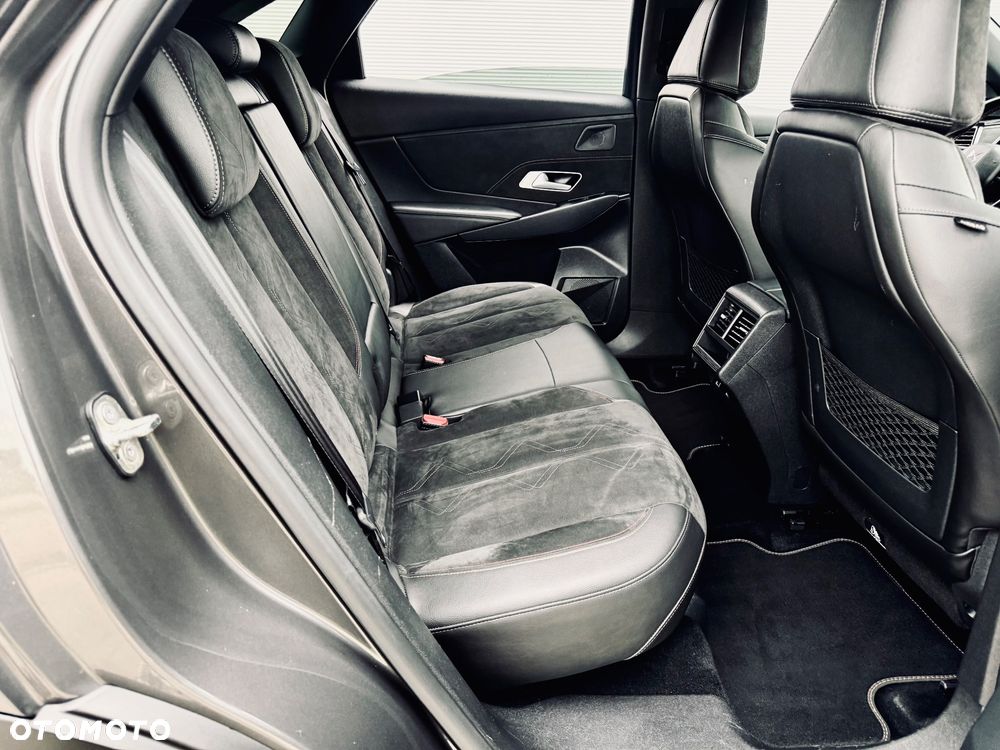 DS Automobiles DS 7 Crossback - 34