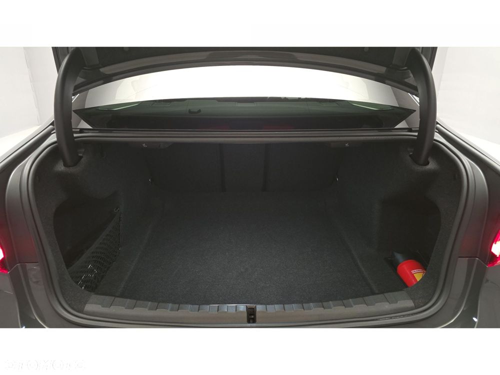 BMW Seria 3 - 24