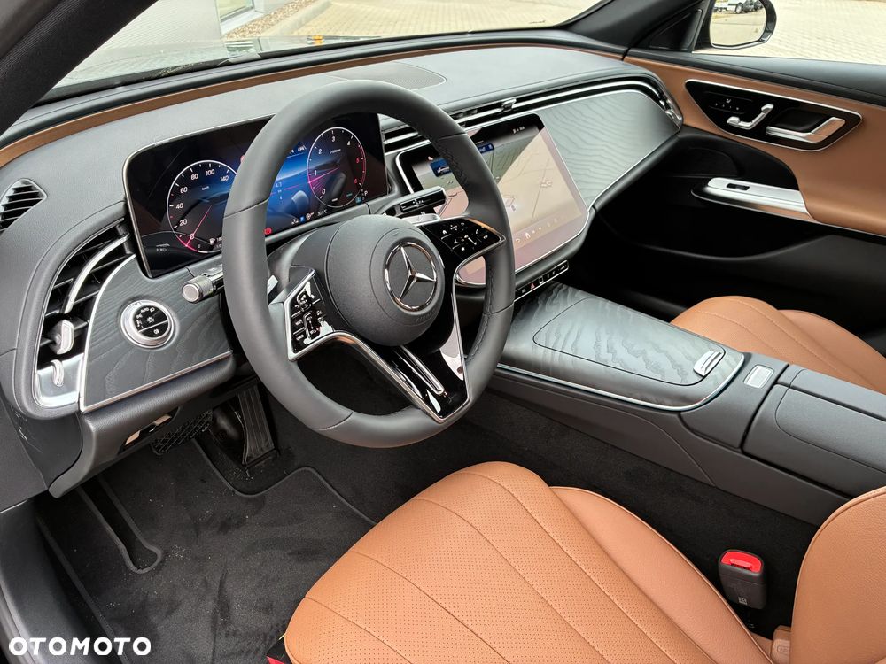 Mercedes-Benz Klasa E 200 d mHEV Avantgarde 9G-Tronic - 4