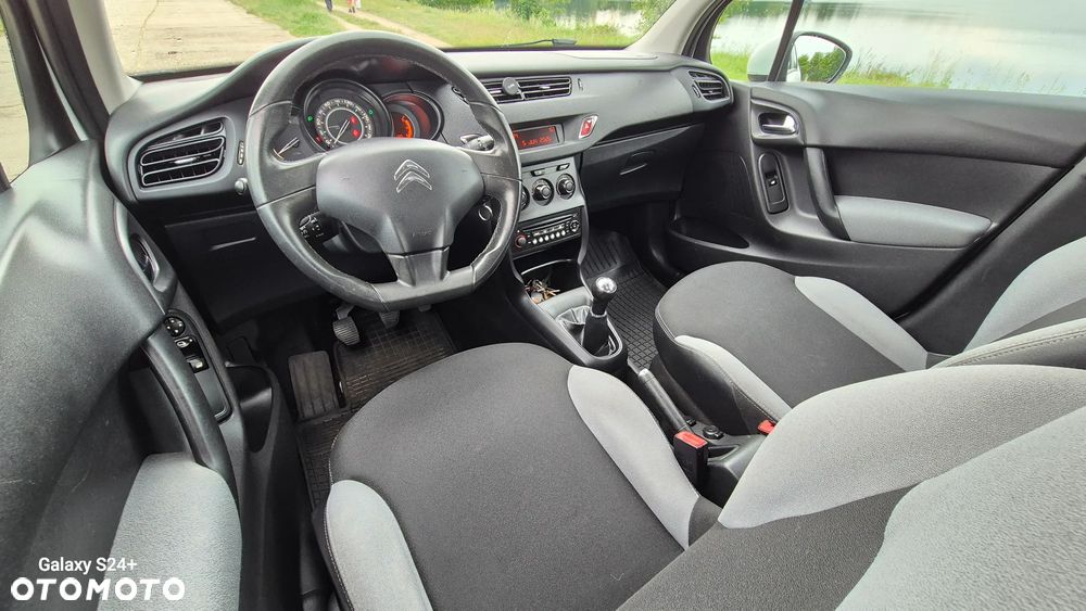 Citroën C3 1.4 HDi First - 14