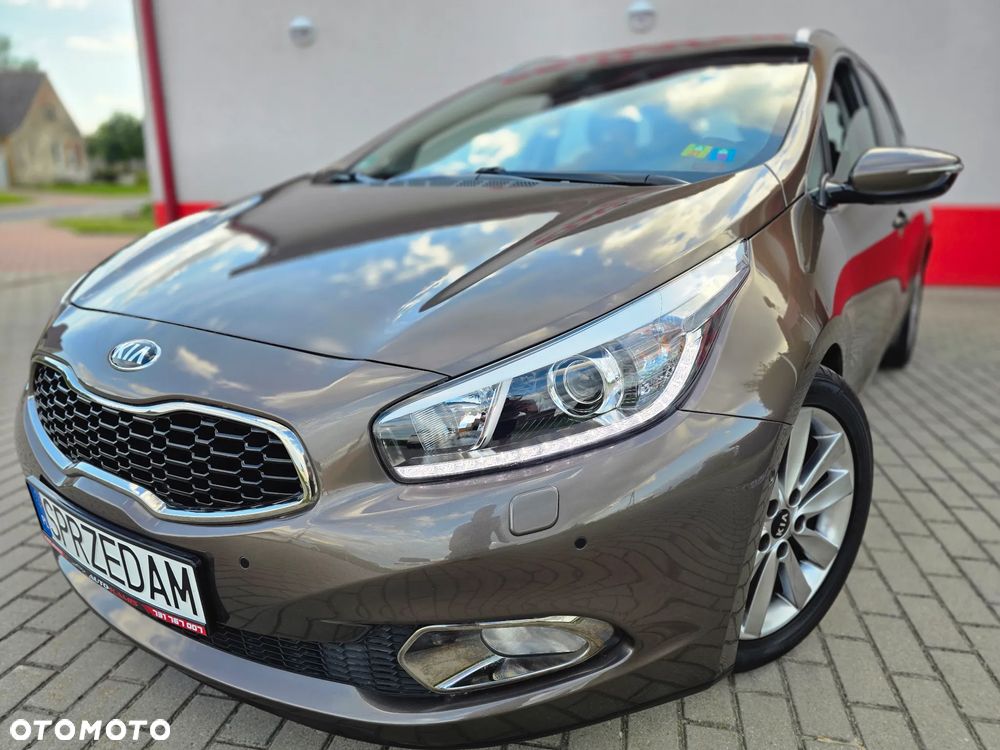 Kia Ceed 1.6 GDI DCT Platinum Edition - 4