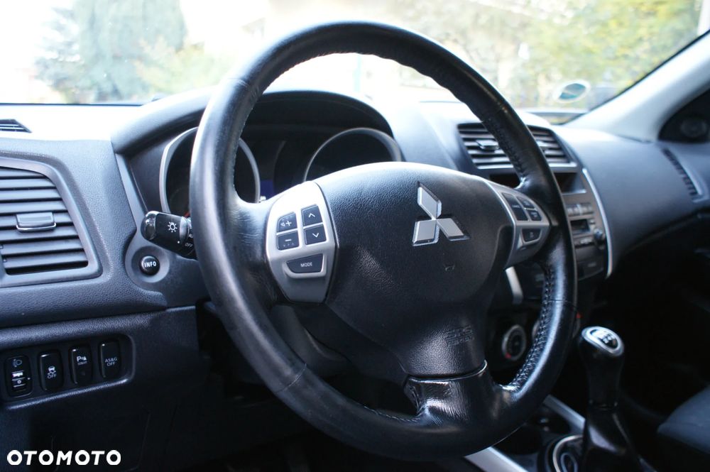 Mitsubishi Asx 2011 photo 5