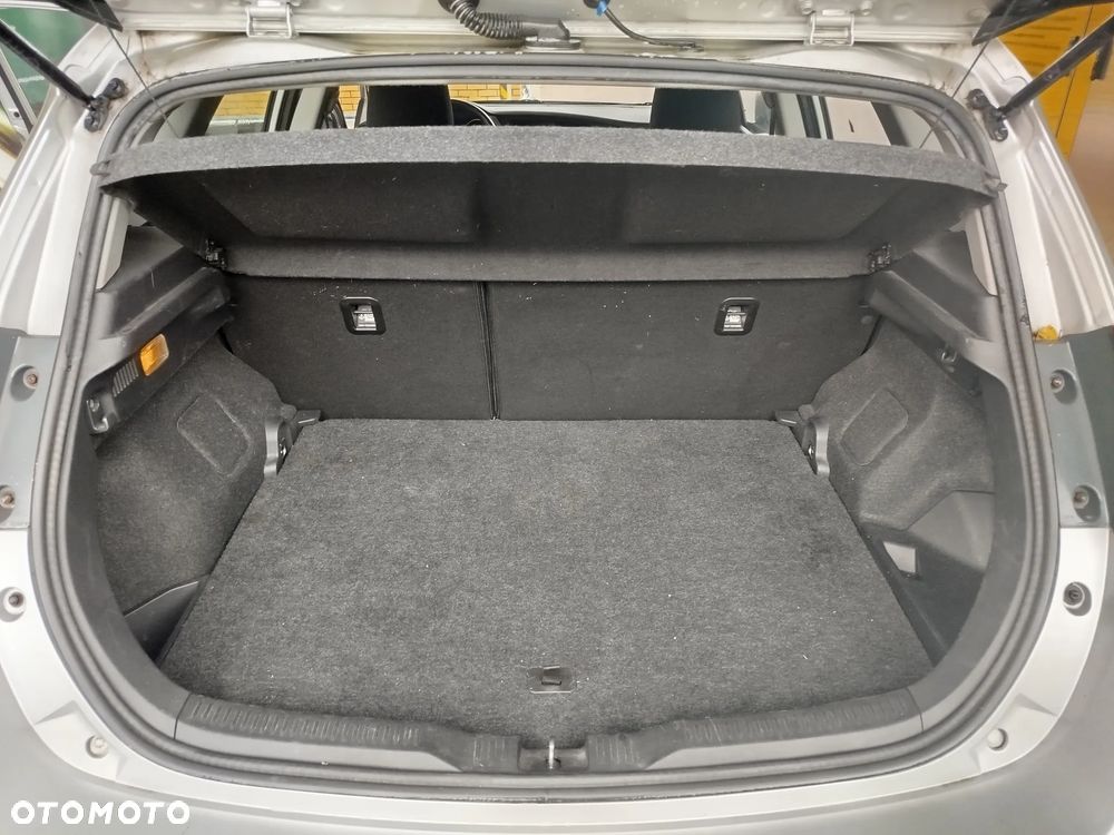 Toyota Auris 1.8 VVT-i Automatik Life - 11