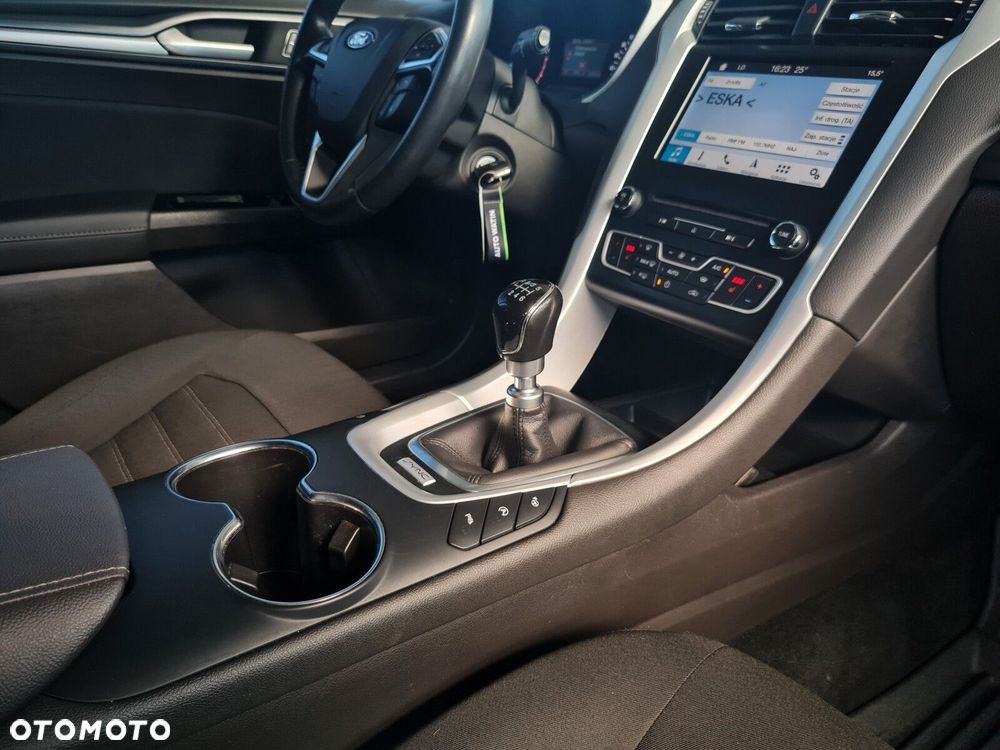 Ford Mondeo SW 1.5 EcoBoost Edition - 24